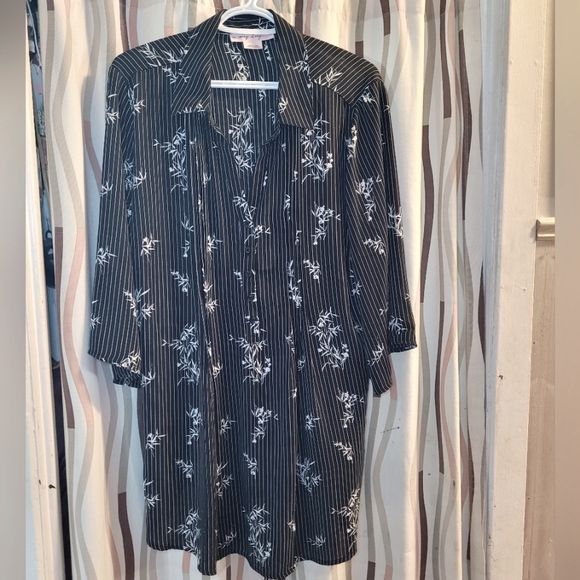 Penningtons - In Every Story Pintuck blouse with tie back - Picture 1 of 3